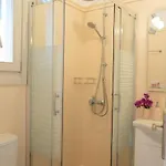 Paradise House Apart3, 5min Walking Distance To Center Apartman *