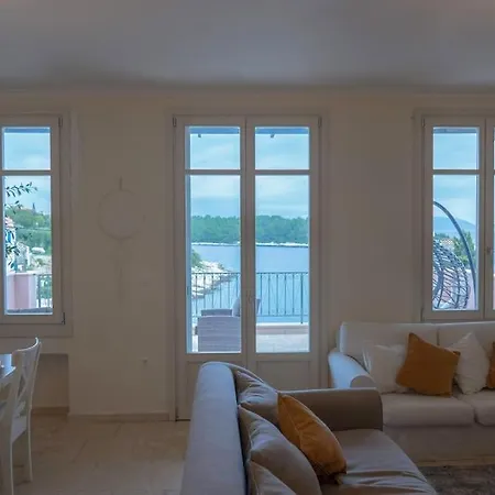 Paradise House Apart3, 5min Walking Distance To Center Apartment