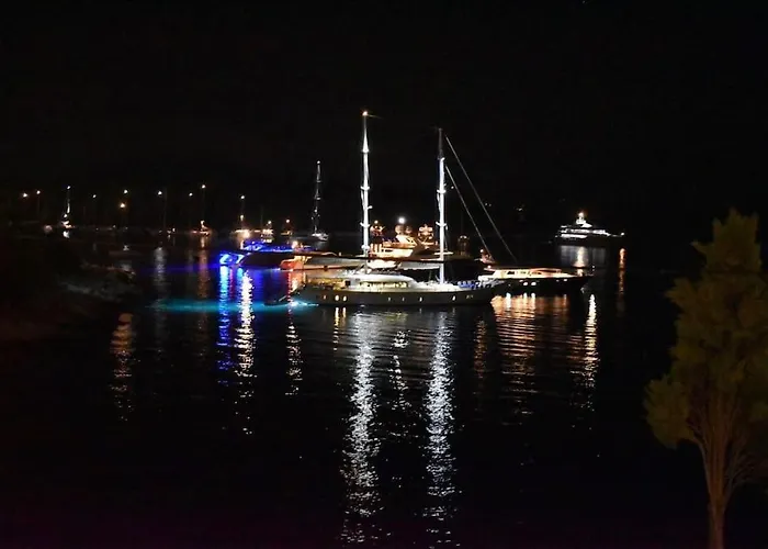 Paradise House Apart3, 5min Walking Distance To Center פיסקרדו